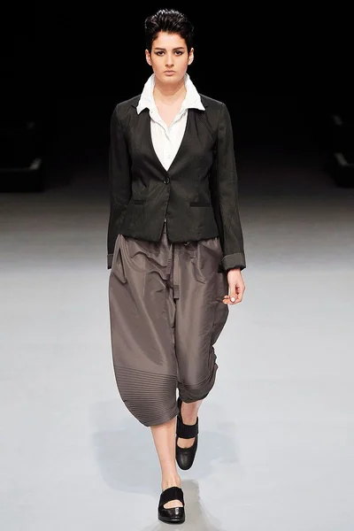 Look 33